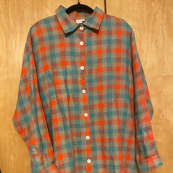 Camille Top - Picture 1 of 2